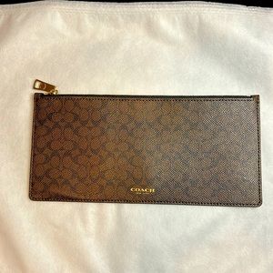 Coach Outlet Zip Pouch Mini C Logo Black and Brown